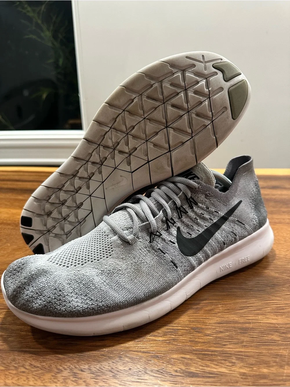 Nike Free RN Flyknit 2017 Wolf Grey Black Shoes 880843-002 Men’s Sz 11.5 Running